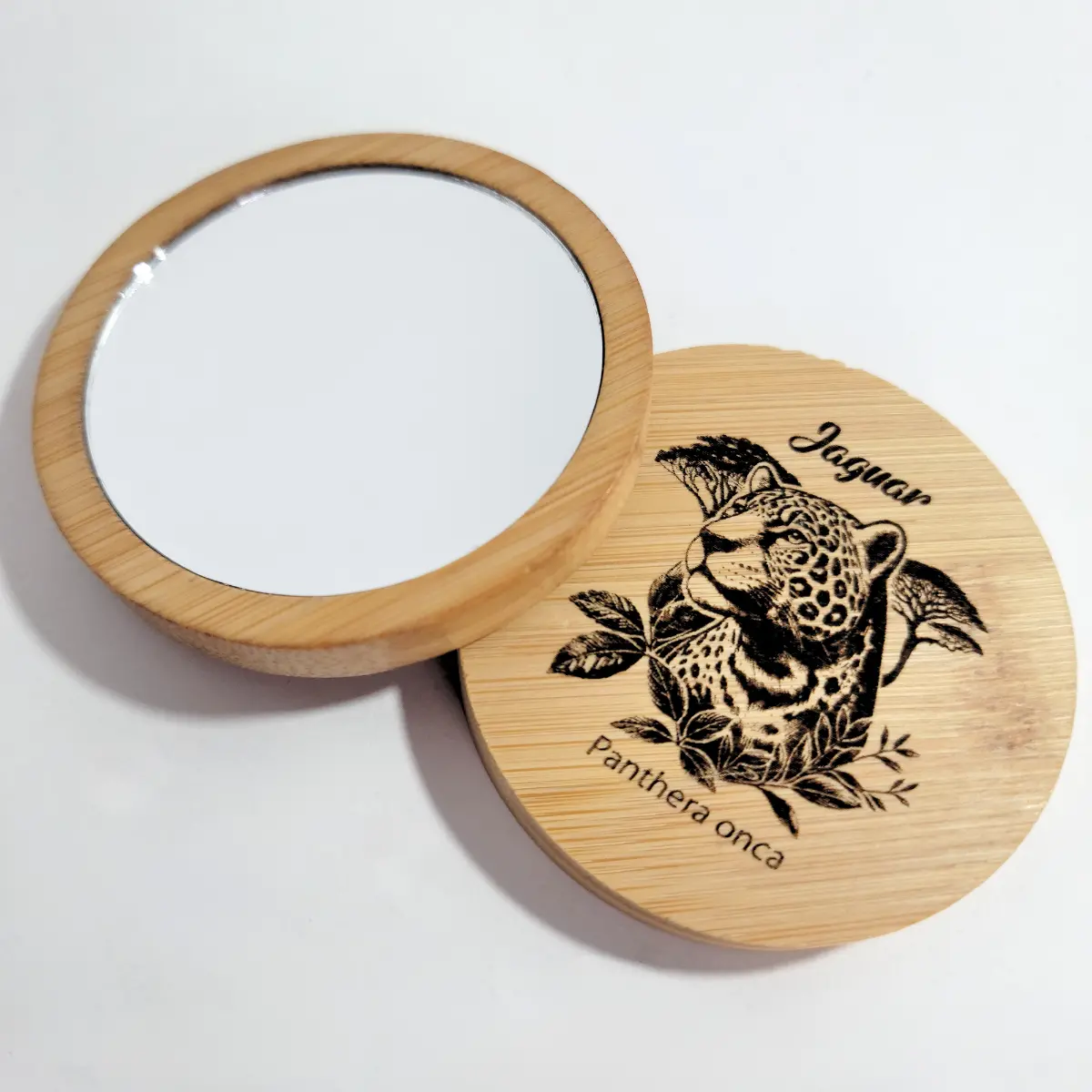 espejo jaguar bambu