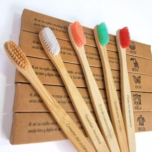 Pack x5 Cepillos ecológicos planos diseños fauna